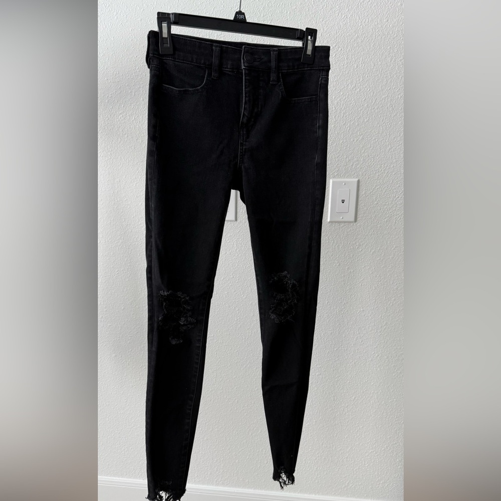 American Eagle Black Distressed Skinny Jeans